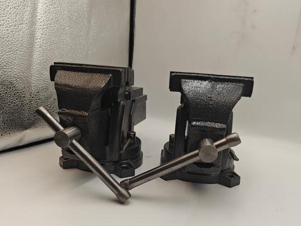Apa bench vise?