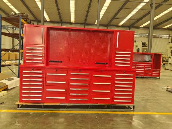 Alat industri workbench