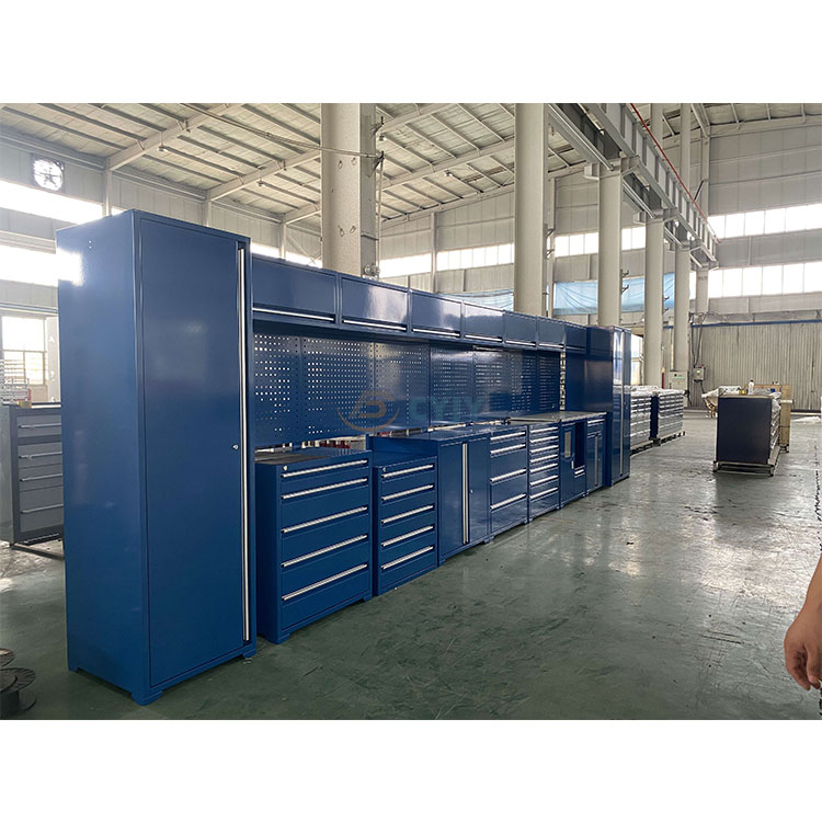 Kabinet Piranti Biru